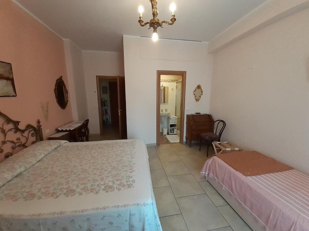 La Casa Di Catia Hotel Флоренция Екстериор снимка